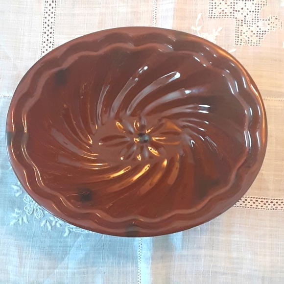 Pottery by Kathy bowl, redware pottery with manganese marks - Picture 1 of 5